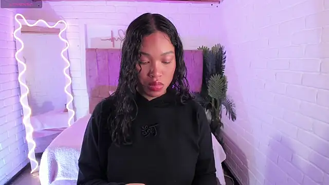 penelope tay1 online show from October 6, 3:37 am