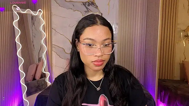 penelope tay1 online show from March 28, 3:39 am