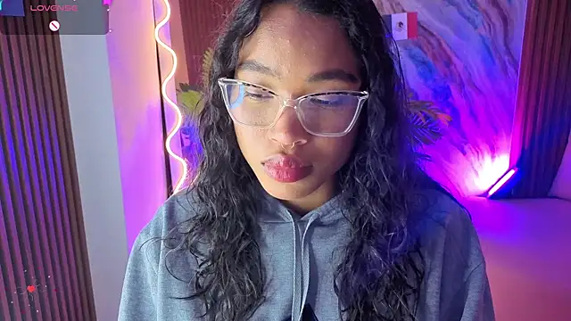 penelope tay1 online show from July 2, 3:23 am