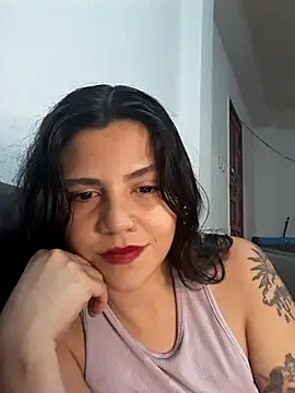 Snapshot of DeyshowS890 chatting on June 16, 6:38 am DeyshowS890 online show from June 16, 6:38 am