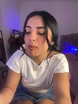 Emily-14 online show from September 22, 1:18 am