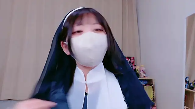 Snapshot of -anzu-o chatting on September 12, 8:09 pm -anzu-o online show from September 12, 8:09 pm