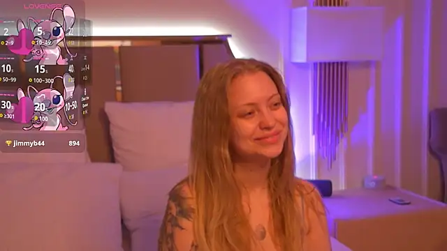 DorisHell online show from October 31, 4:13 am