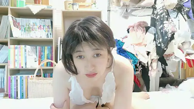 Snapshot of morikawa_sayaka chatting on September 29, 11:42 pm morikawa sayaka online show from September 29, 11:42 pm