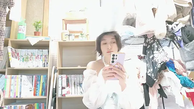 Snapshot of morikawa_sayaka chatting on October 3, 11:35 pm morikawa sayaka online show from October 3, 11:35 pm