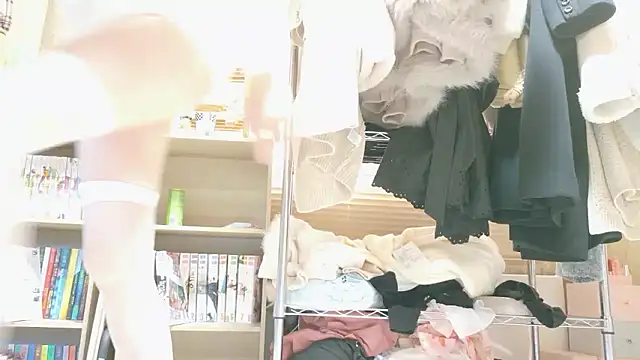 Snapshot of morikawa_sayaka chatting on November 3, 11:26 pm morikawa sayaka online show from November 3, 11:26 pm