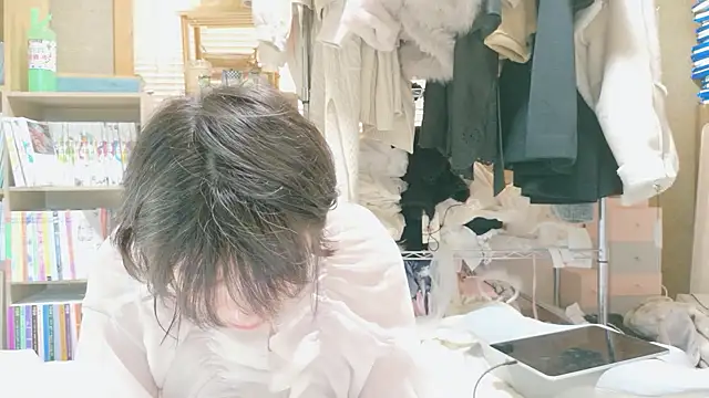 Snapshot of morikawa_sayaka chatting on December 1, 11:43 pm morikawa sayaka online show from December 1, 11:43 pm