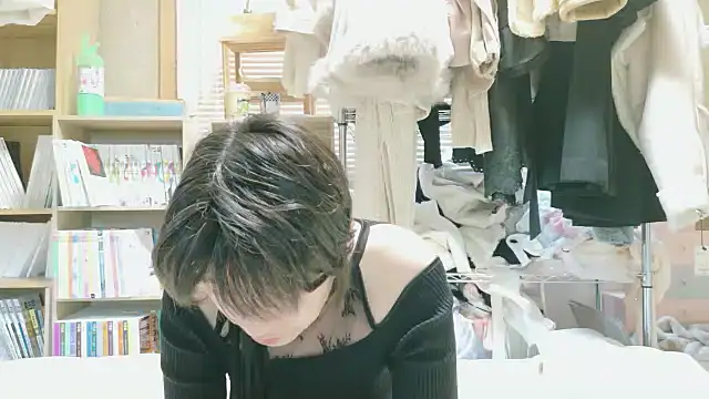 Snapshot of morikawa_sayaka chatting on December 14, 11:42 pm morikawa sayaka online show from December 14, 11:42 pm