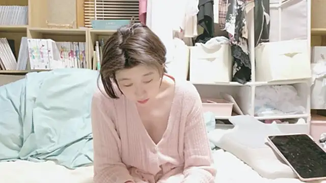 morikawa sayaka online show from May 15, 12:45 pm