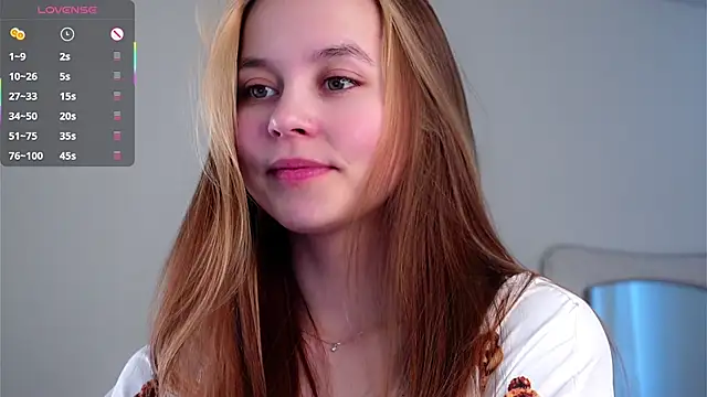 Snapshot of FalineDowlen chatting on February 15, 1:53 am FalineDowlen online show from February 15, 1:53 am