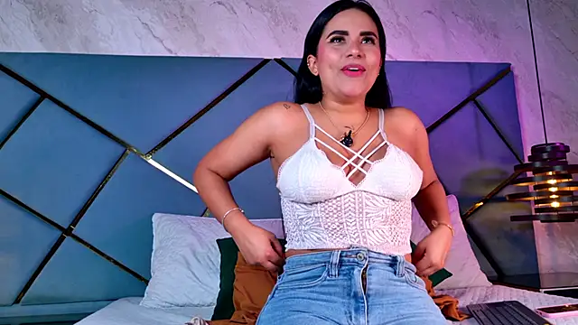 giorgia 13 online show from September 21, 3:30 am