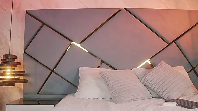 giorgia 13 online show from October 23, 3:17 am