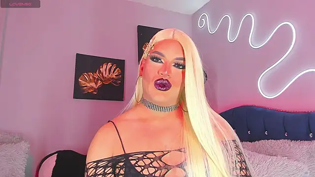 Missisabella  online show from September 12, 12:44 am