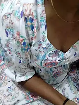 Snapshot of Telugu_magic_07 chatting on January 23, 12:41 pm Telugu magic 07 online show from January 23, 12:41 pm