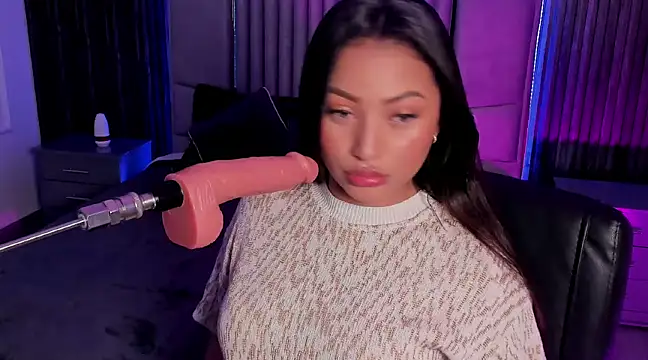 Lillyortiz online show from January 23, 8:56 pm