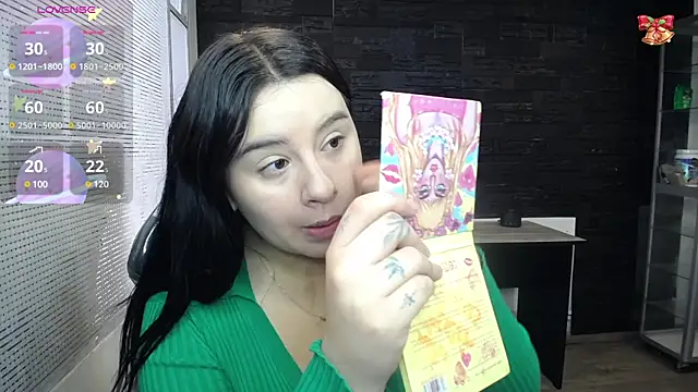 SaraBraun  online show from December 26, 1:43 pm