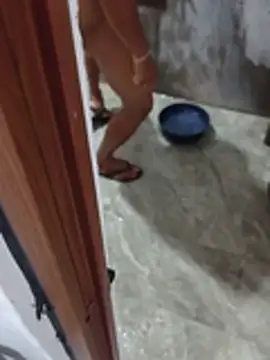 Snapshot of shanuki3 chatting on February 8, 6:33 pm shanuki3 online show from February 8, 6:33 pm