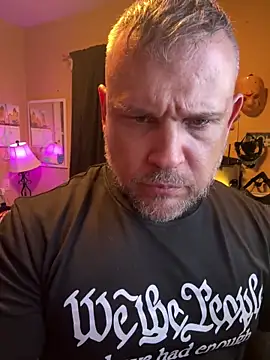 Snapshot of TwoFarty240 chatting on February 21, 3:51 am TwoFarty240 online show from February 21, 3:51 am