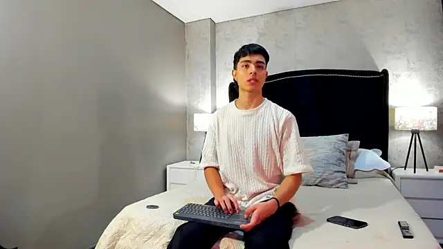 JoshRashfordd online show from February 9, 11:47 am