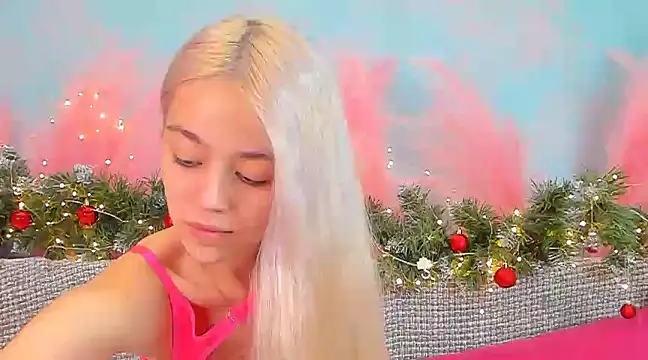 STELLA RICH online show from December 24, 2:10 am