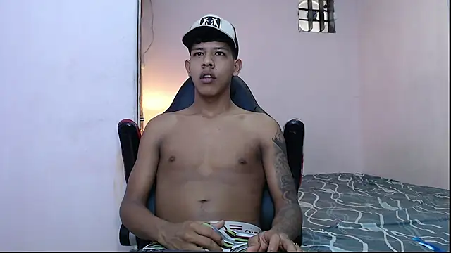 mr stiven  online show from January 31, 6:24 am