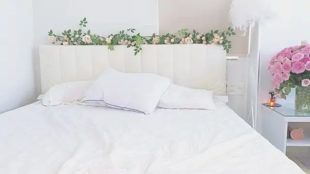 Akina starr online show from October 18, 4:04 am