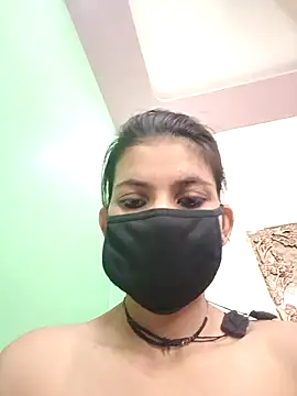 Snapshot of Aafreen_36 chatting on April 7, 2:34 am Aafreen 36 online show from April 7, 2:34 am