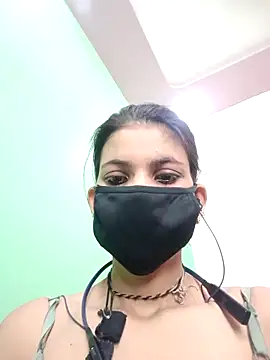 Snapshot of Aafreen_36 chatting on April 19, 2:33 am Aafreen 36 online show from April 19, 2:33 am