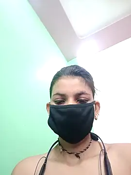 Snapshot of Aafreen_36 chatting on May 9, 2:28 am Aafreen 36 online show from May 9, 2:28 am