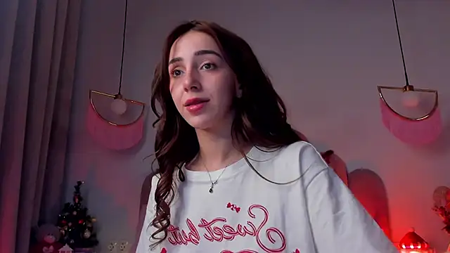 ElsaYoung online show from December 25, 4:54 am