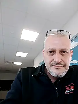 Husoban online show from December 5, 3:20 pm