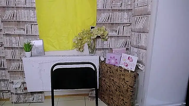 Lina Star S online show from October 5, 7:17 am