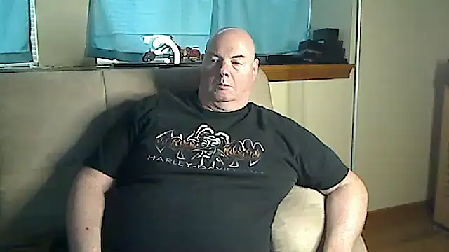 harley99574 online show from December 14, 1:49 pm