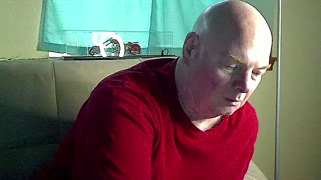 harley99574 online show from December 18, 8:14 pm