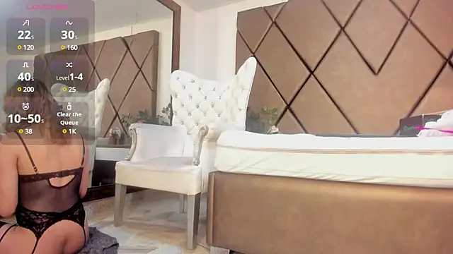 Snapshot of LunitaDiva chatting on March 15, 1:18 pm LunitaDiva online show from March 15, 1:18 pm