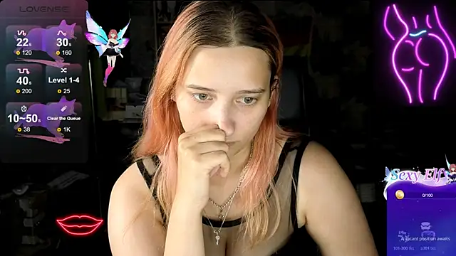 RachelPirce online show from July 12, 8:11 pm