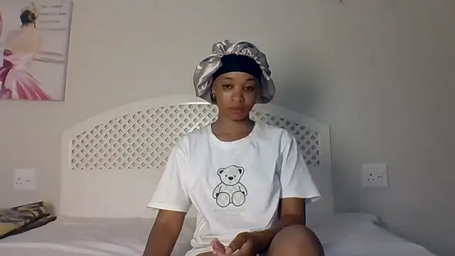 Snapshot of NishA-022 chatting on January 14, 7:11 pm NishA-022 online show from January 14, 7:11 pm