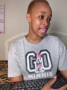 Snapshot of NishA-022 chatting on January 23, 7:29 pm NishA-022 online show from January 23, 7:29 pm