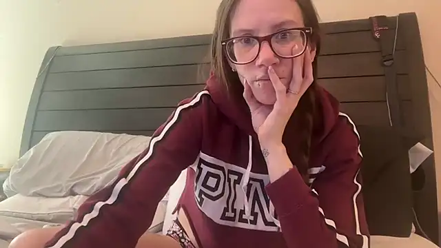 yourstrulylivy69 online show from January 23, 3:11 pm