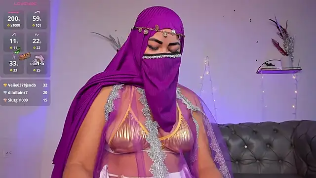 Snapshot of jazmin_anbar chatting on January 25, 8:10 pm jazmin anbar online show from January 25, 8:10 pm