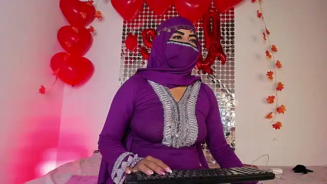 Snapshot of jazmin_anbar chatting on February 15, 5:07 pm jazmin anbar online show from February 15, 5:07 pm