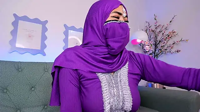 Snapshot of jazmin_anbar chatting on March 21, 8:08 pm jazmin anbar online show from March 21, 8:08 pm