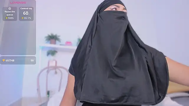 Snapshot of jazmin_anbar chatting on October 15, 7:03 pm jazmin anbar online show from October 15, 7:03 pm