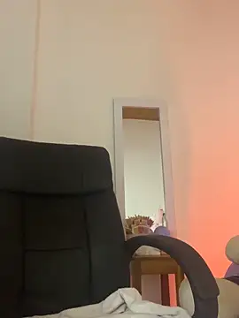 Snapshot of jazmin_anbar chatting on February 26, 10:25 am jazmin anbar online show from February 26, 10:25 am