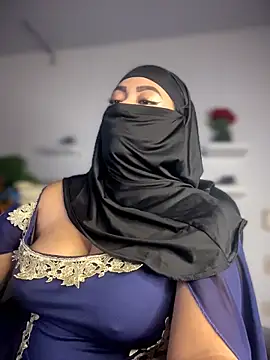 Snapshot of jazmin_anbar chatting on March 7, 10:12 am jazmin anbar online show from March 7, 10:12 am