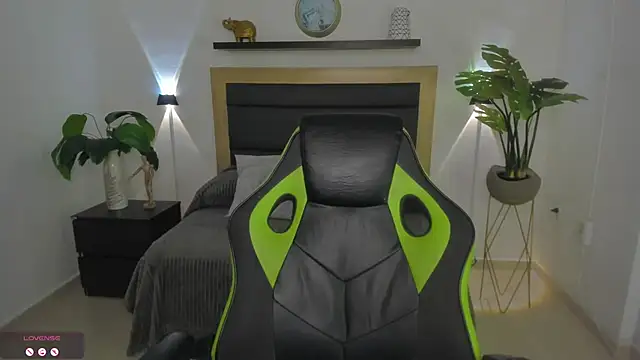 catleya 0 online show from February 22, 4:51 am