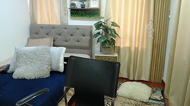 sasi luna online show from May 31, 1:29 pm