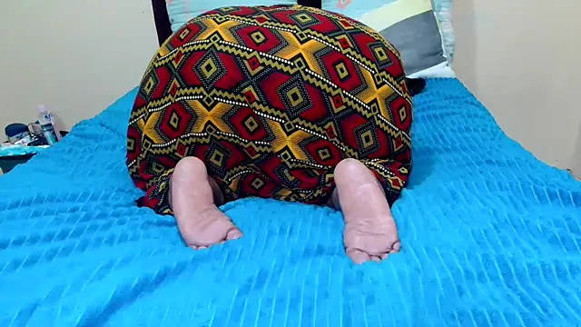 Snapshot of Bbw255 chatting on November 11, 8:14 am Bbw255 online show from November 11, 8:14 am