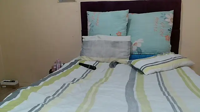 Snapshot of Bbw255 chatting on November 30, 6:39 am Bbw255 online show from November 30, 6:39 am