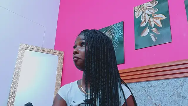 Snapshot of kinkyandsavage chatting on April 6, 7:26 pm kinkyandsavage online show from April 6, 7:26 pm